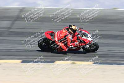 media/May-10-2025-Race Pace (Sat) [[db32fef2da]]/Vested/3-Bowl Set 1 (9am)/